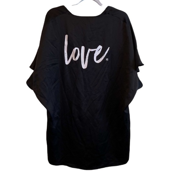 Victoria's Secret Other - Victoria’s Secret black silky LOVE robe. One size